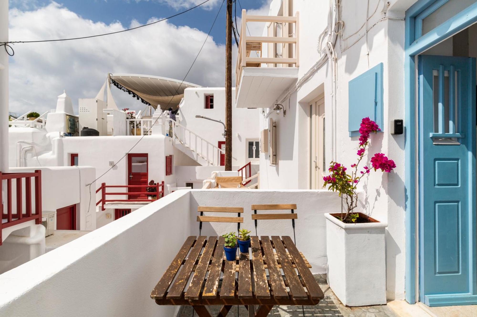 Elenitas In * Mykonos Town